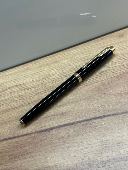 Pióro kulkowe Parker + torebka prezentowa