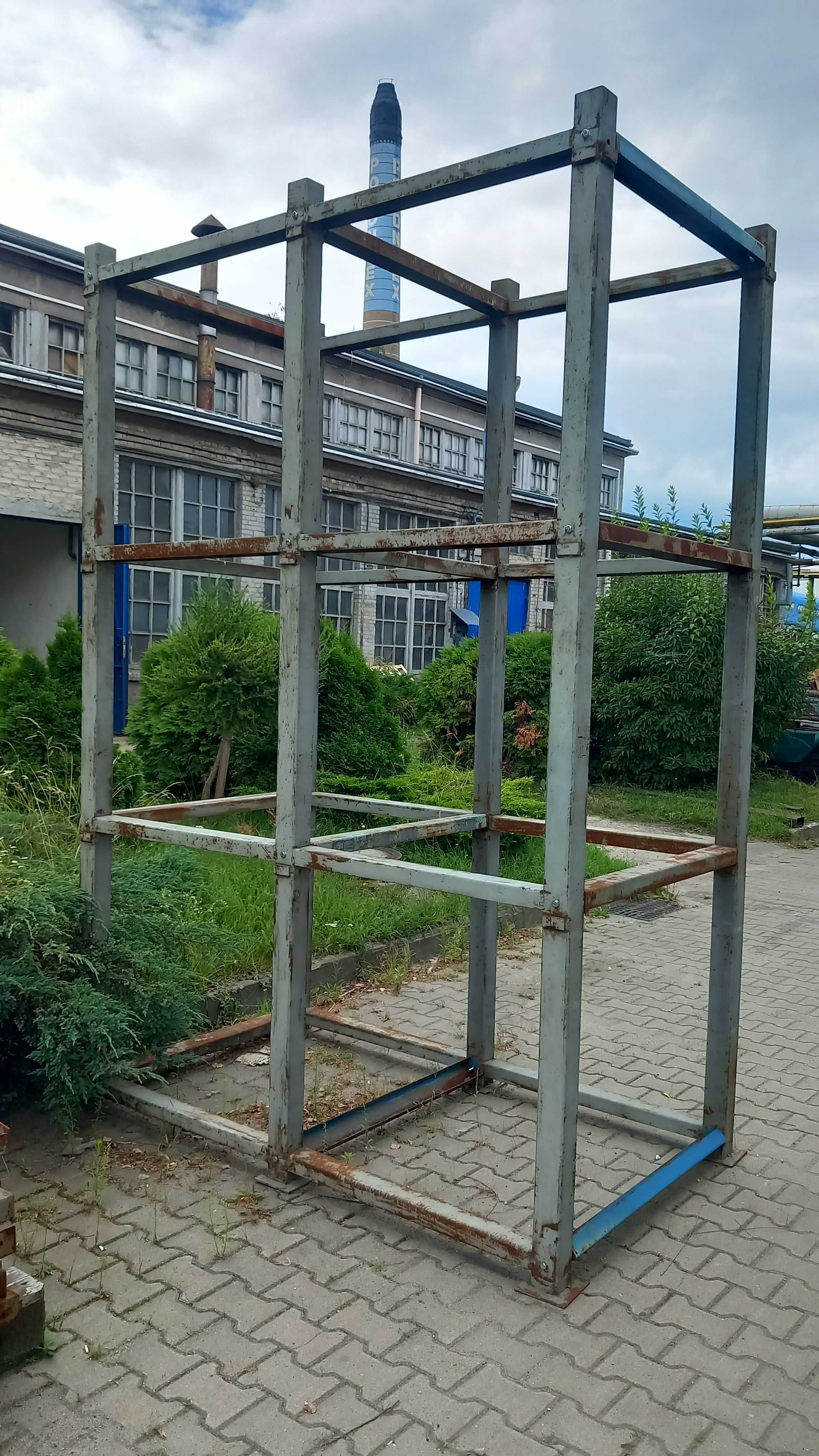 Regały przemysłowe