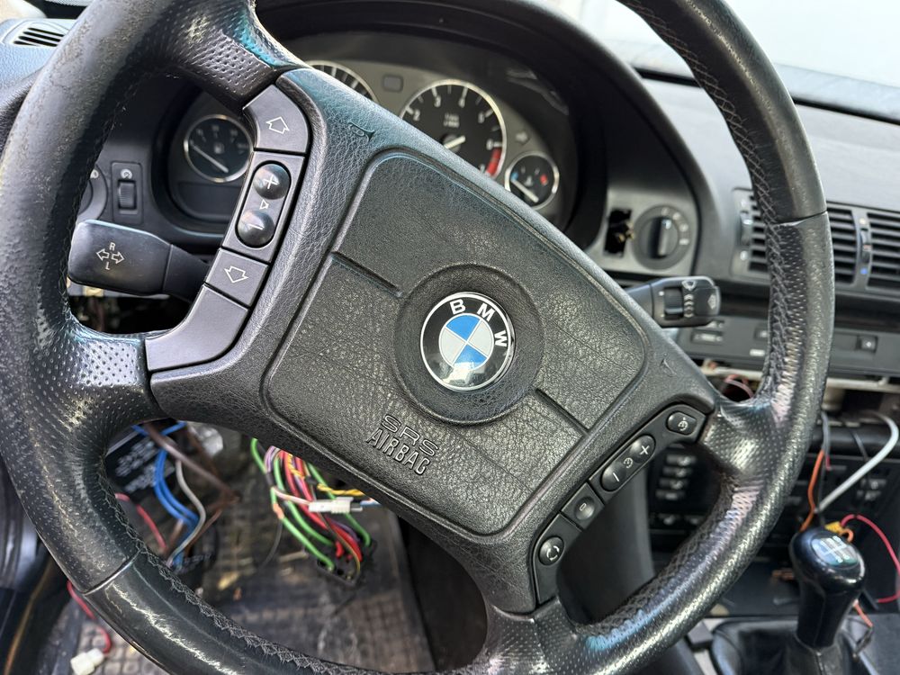 Bmw e39 m52b20 benzyna+lpg na czesci calosc