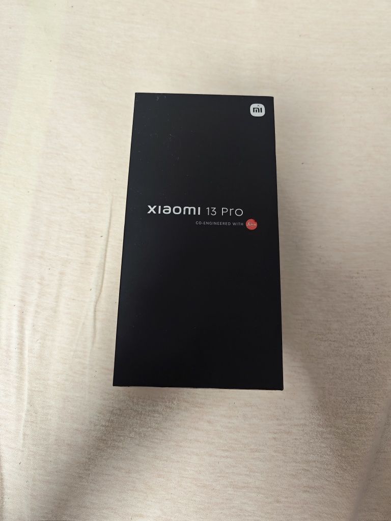 Флагман Xiaomi 13 pro 12/256