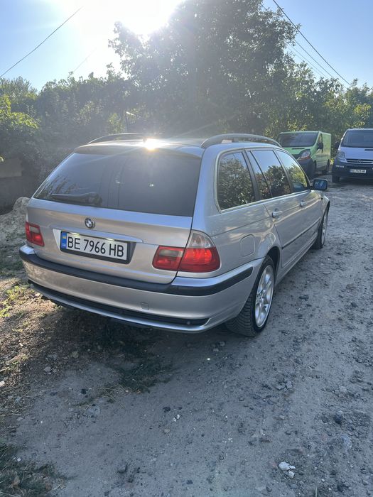 Bmw e46 touring rest
