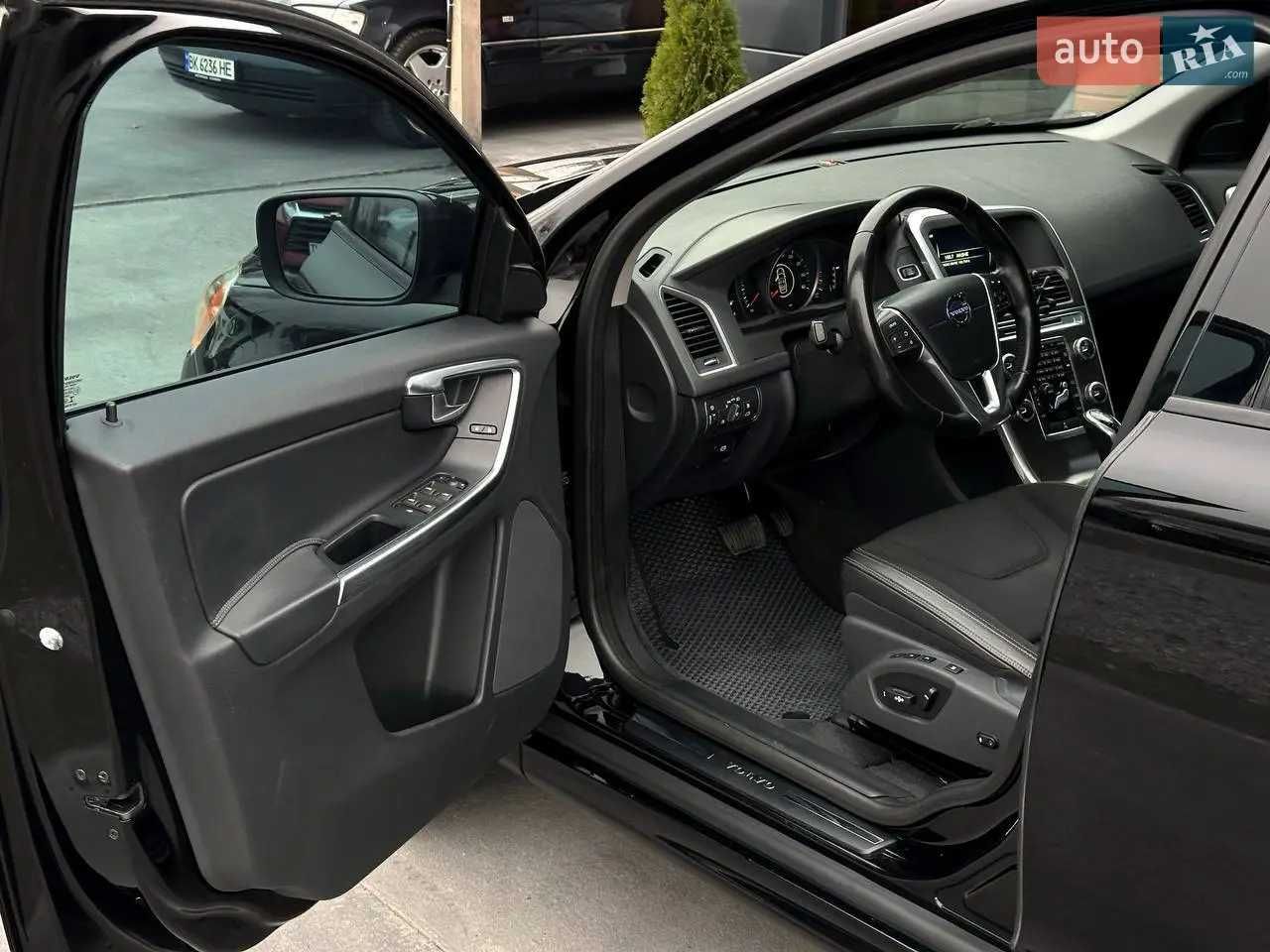 Продам Volvo XC60