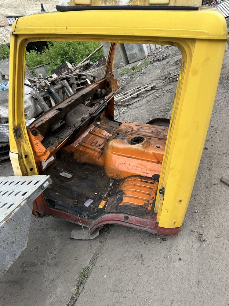 Кабина откидная пландека Мерседес LN2 LK Рекс 609 709 809 811 814
