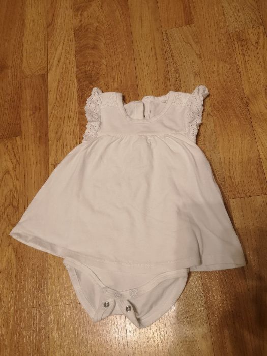 Body tunika niemowlęce r.68 haftowane rękawki