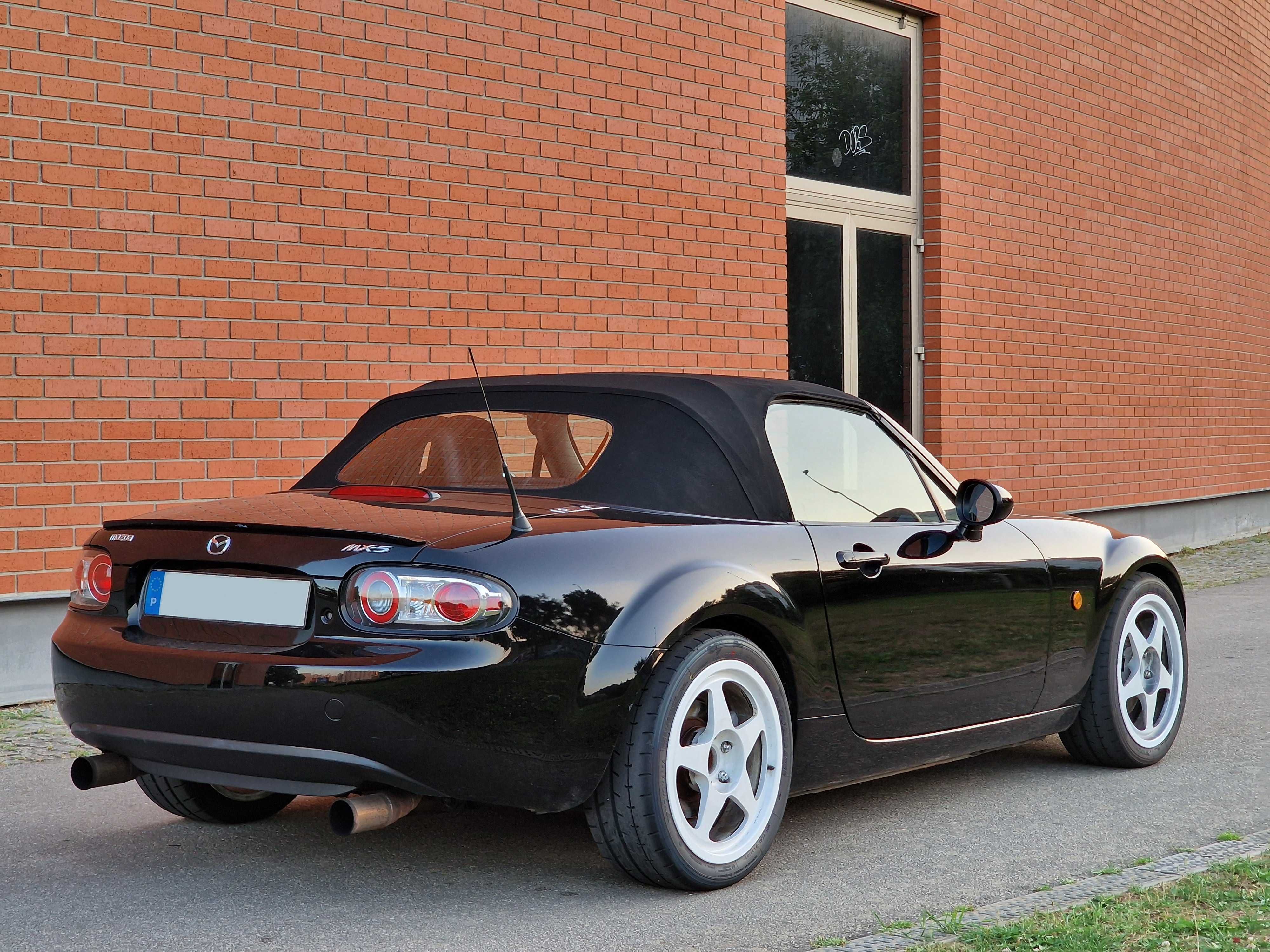 Mazda MX-5 Bose 2.5