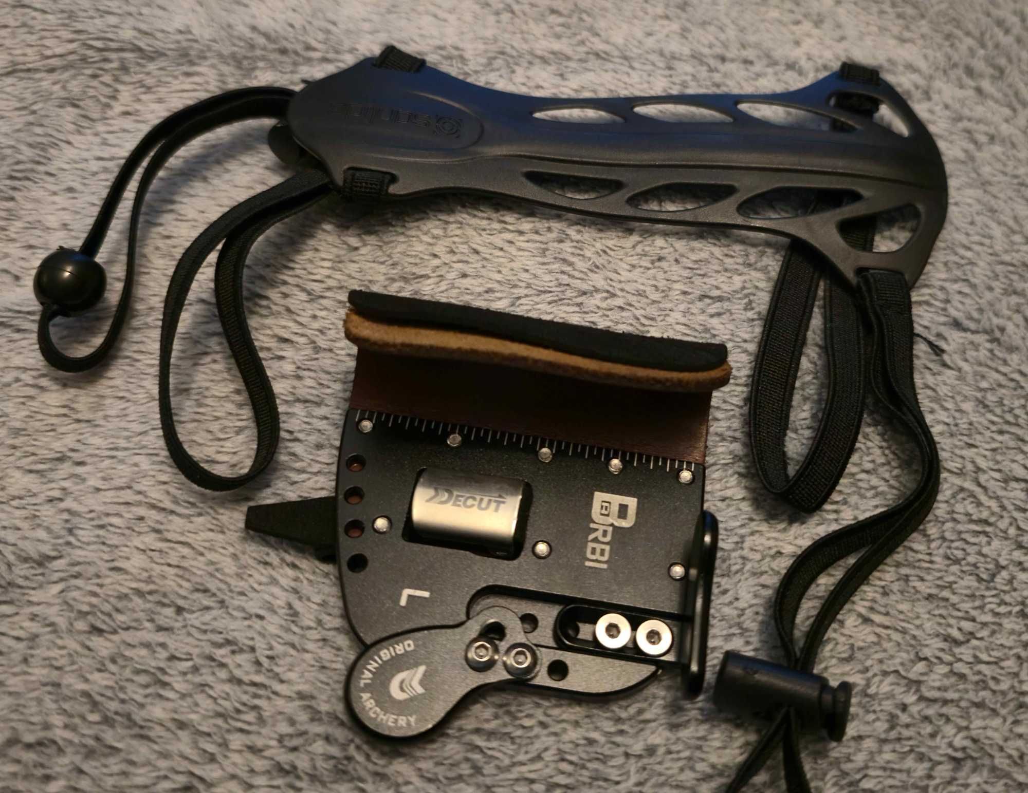 łuk sportowy typu barebow  zestaw komplet