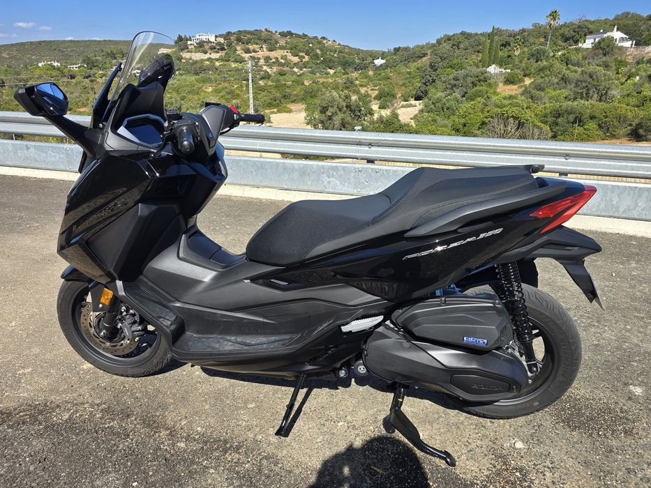 Honda forza 350 25