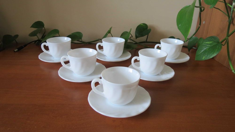 Komlet 6 filiżanek i talerzyków Arcopal 100 ml