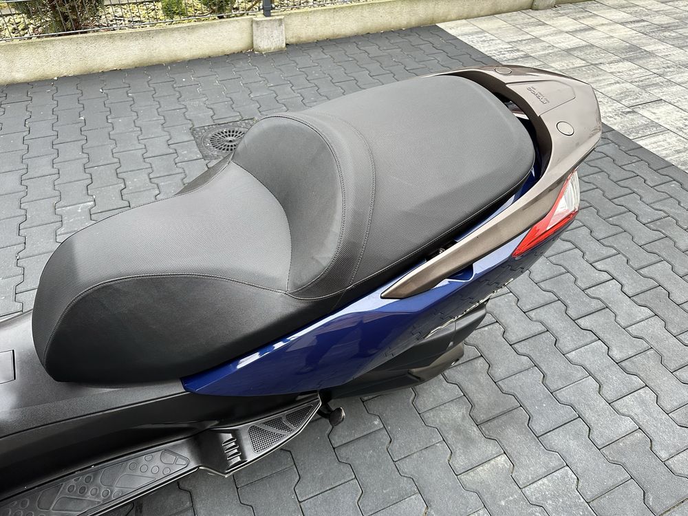 Skuter Kymco Downtown 300 ABS Raty, Transport