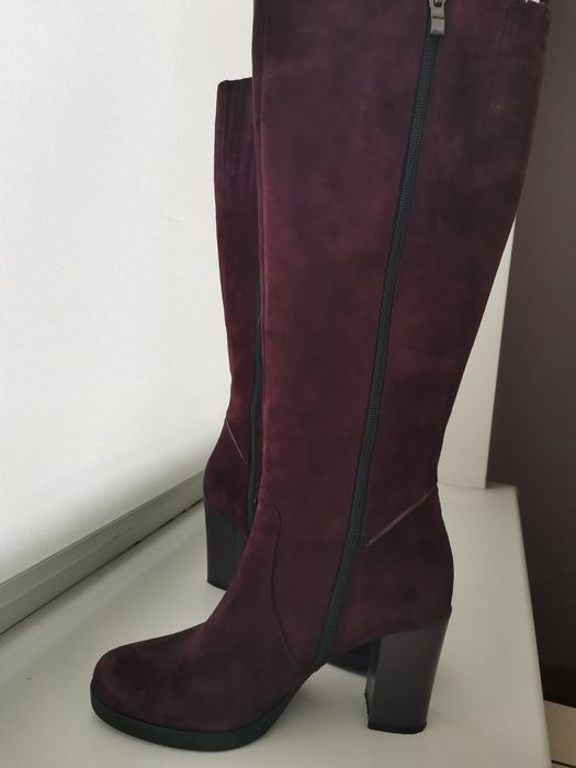 Чоботи демісезонні 38 р Італія