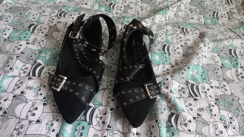 Балетки, туфли с заклёпками. Готика, рок 40