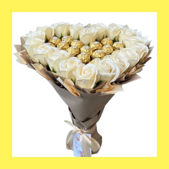 Prezent na 18 urodziny. Bukiet serce Ferrero Rocher i róże mydlane