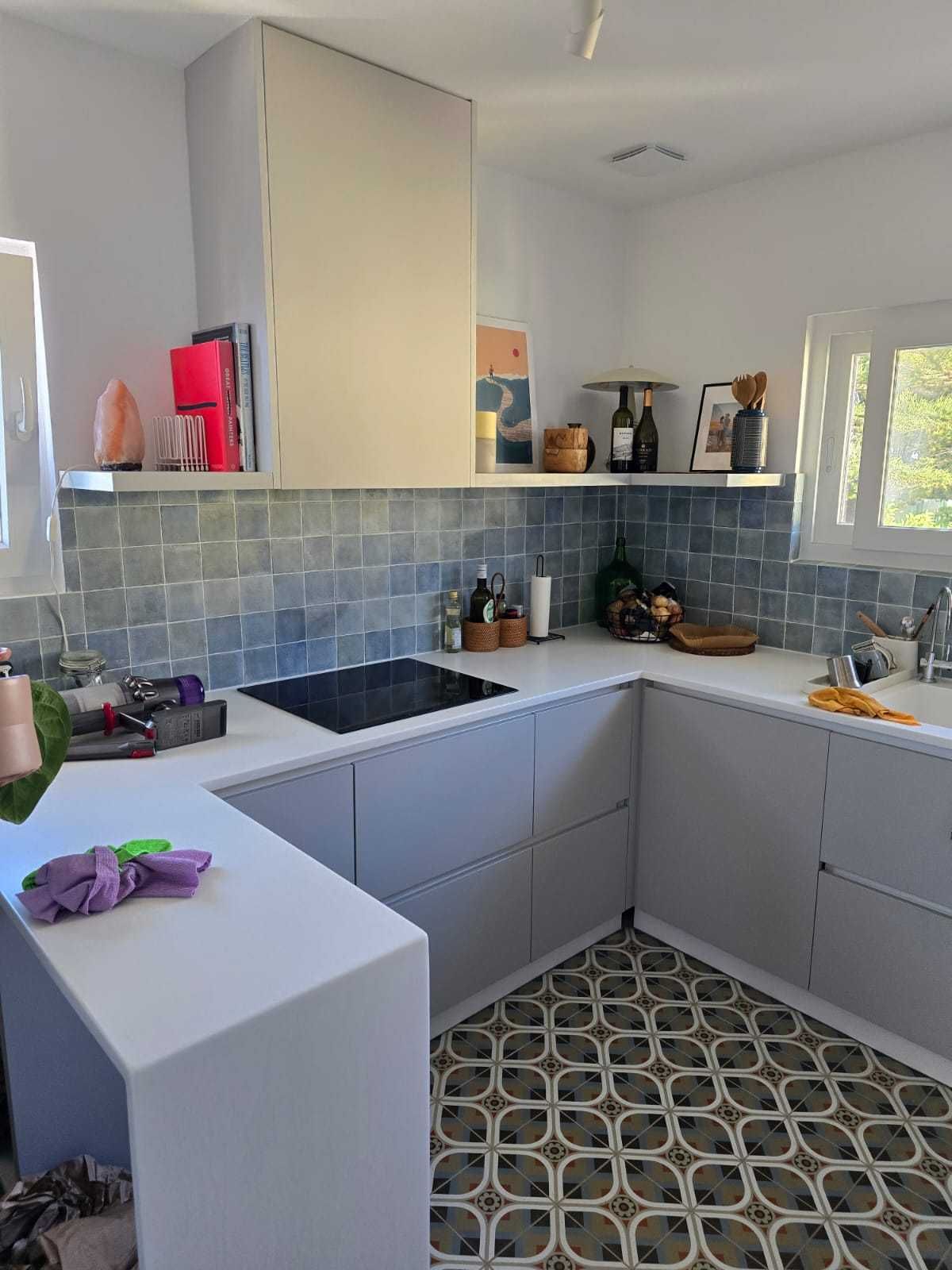 Tampos de cozinha e banho em Corian, Hanex Himacs Solid Surface