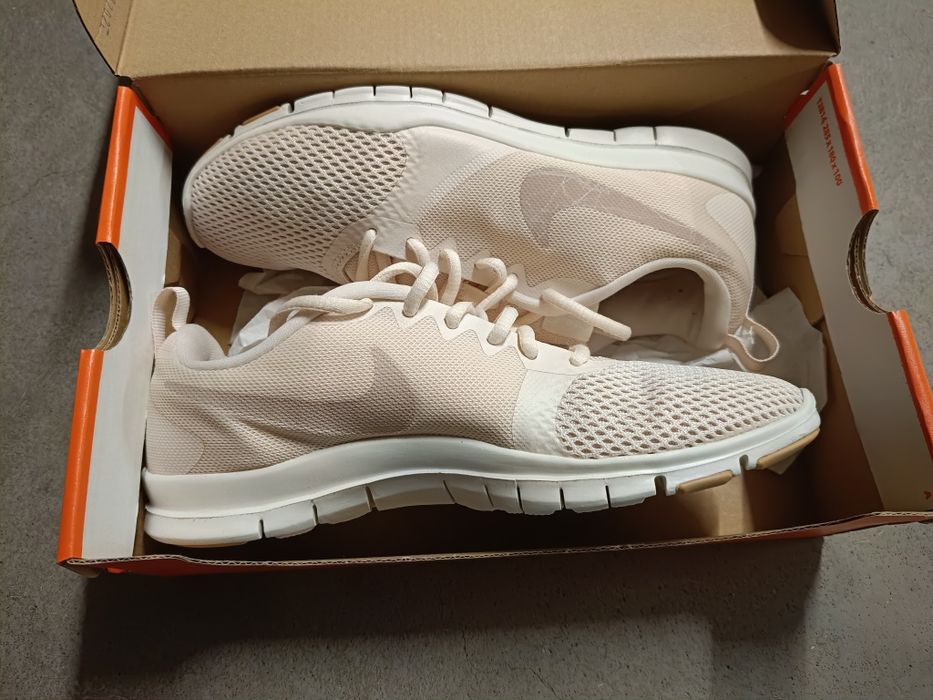 Buty na siłownię Flex Essential Tr, kolor  Różowy