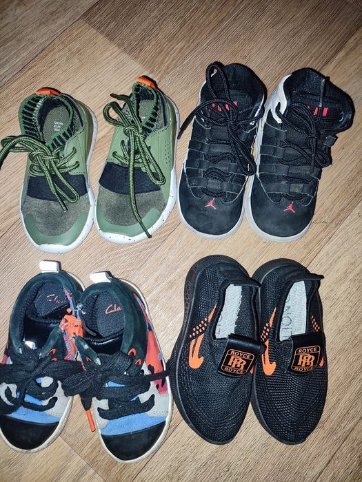 Брендове взуття на хлопчика 22-23 р