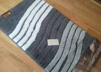 Akrylowy dywanik łazienkowy 60x100 mata chodnik