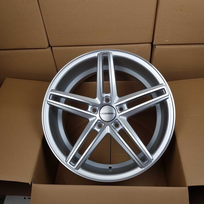Диски На Авто R18 5x114.3 Vossen Toyota Camry Lexus ES Honda Nissan 18