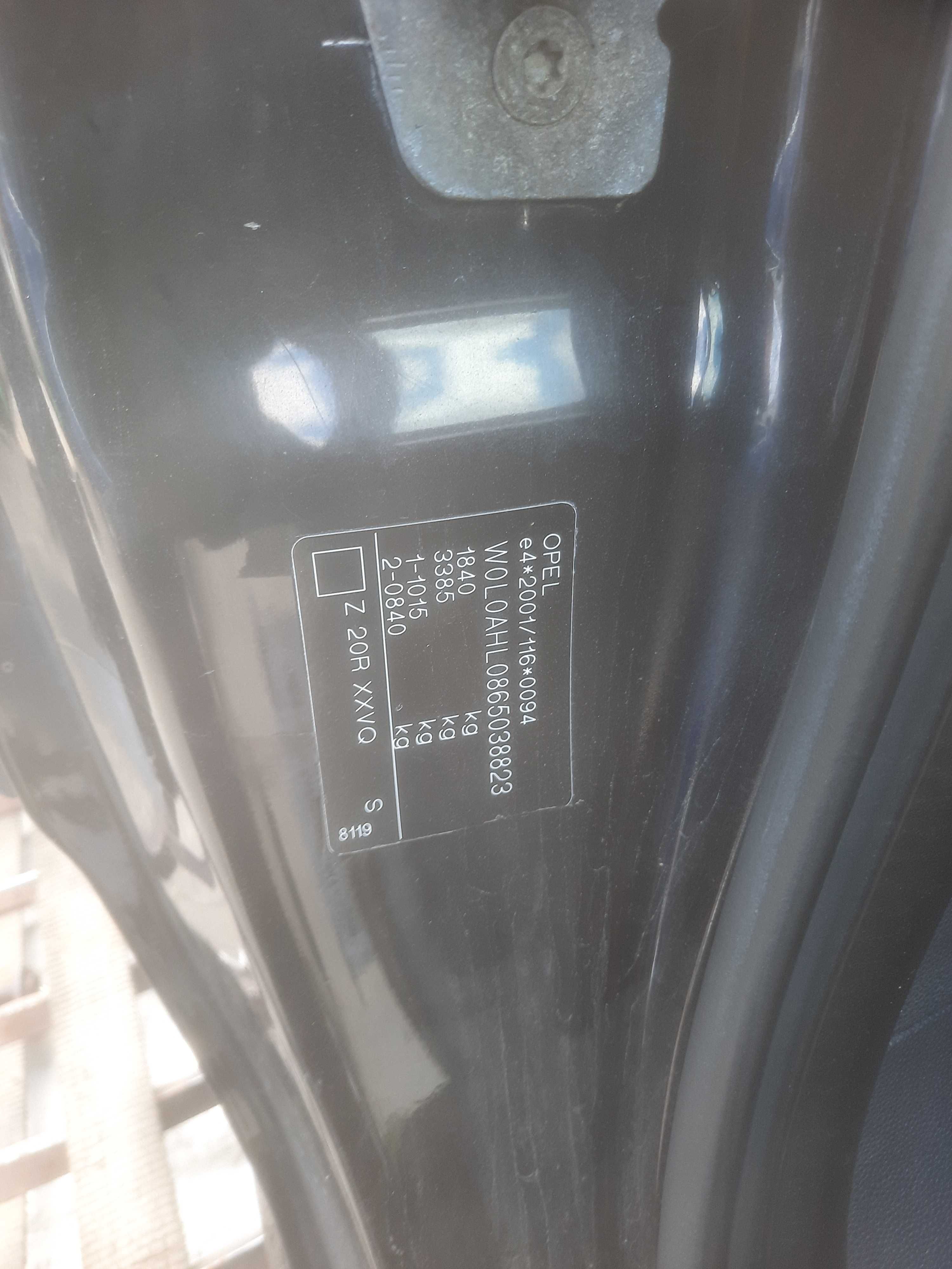Maska, lampy blotnik zderzak Z20R Opel Astra H