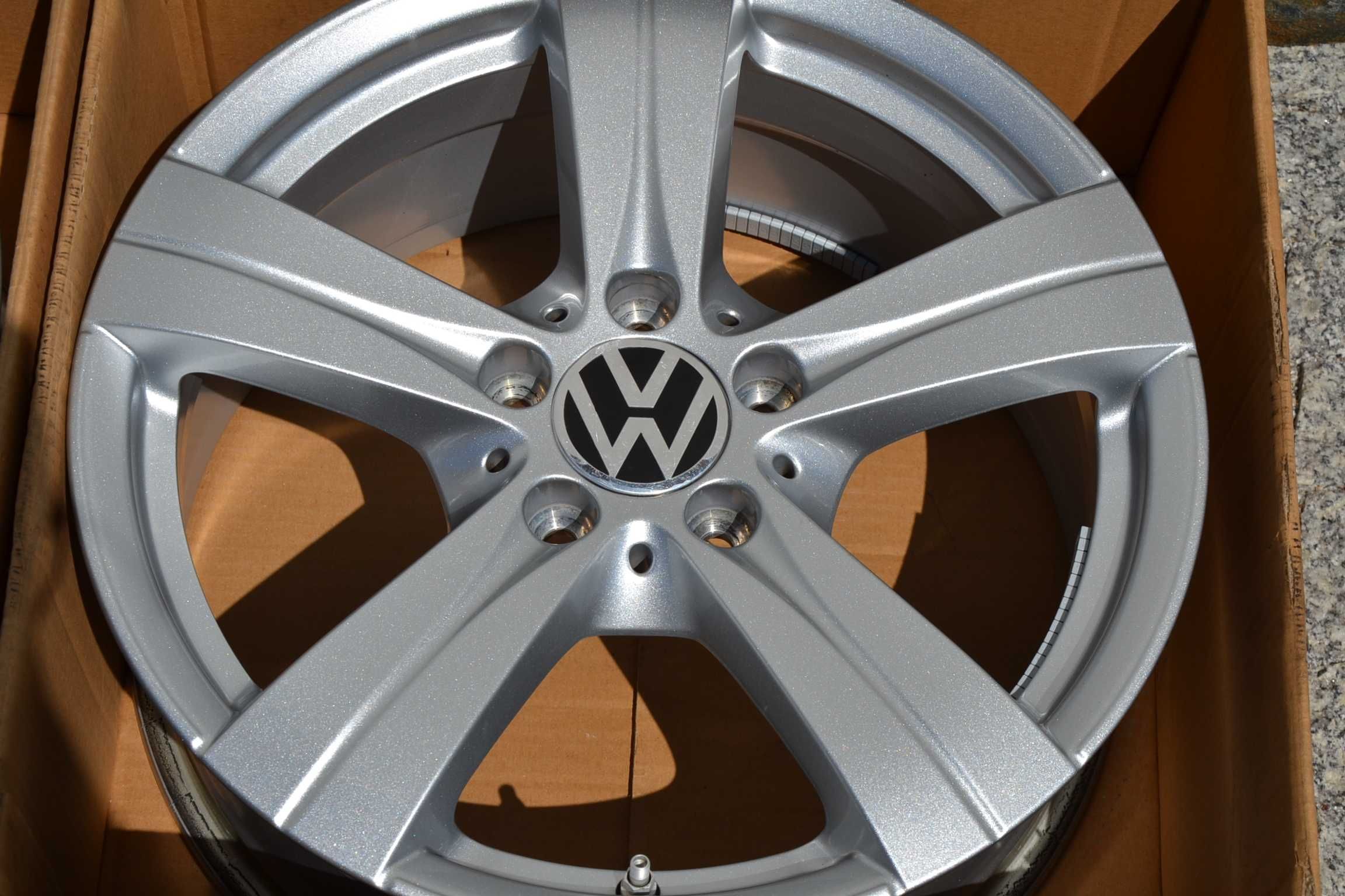 Felgi 17" VW Passat B6 B7 B8 Tornado Golf V VI VII Touran  Jak Nowe