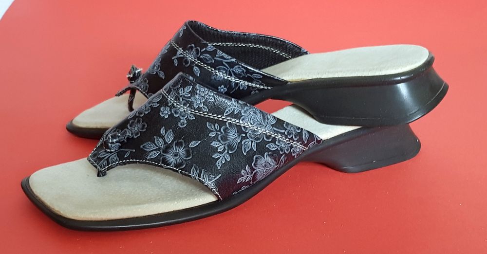 Obuwie damskie, japonki