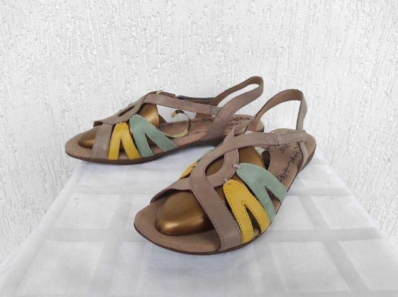 Босоножки кожанние Hotter р.41