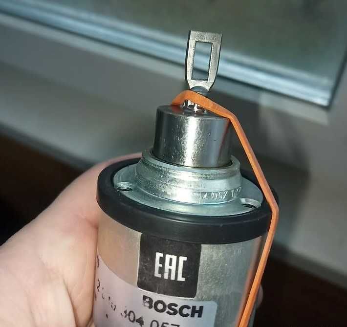 Реле втягивающее Опель