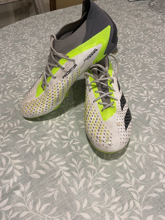 Chuteiras adidas predeitor