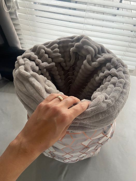 Kokon dla kota ręcznie szyty od Madlen