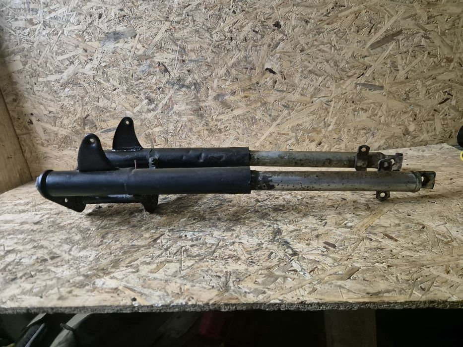 Lagi przednie zawieszenie wsk 125