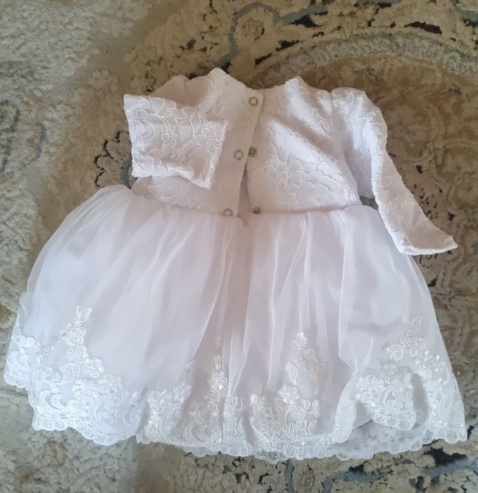 Sukienka do chrztu
