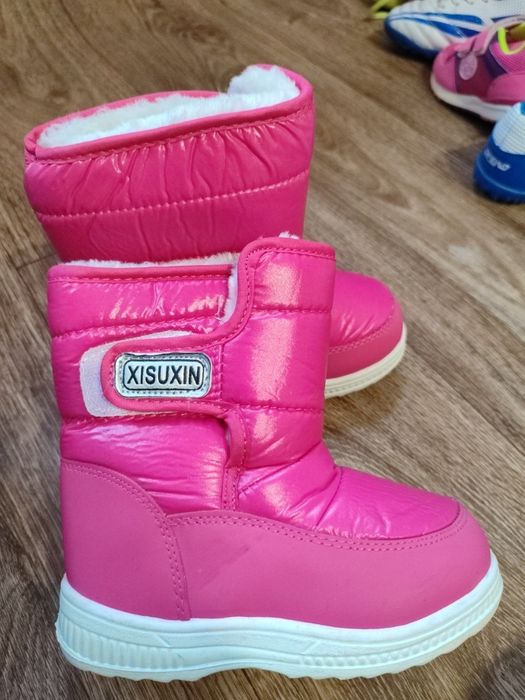 Зимові чоботи для дівчинки 28 р