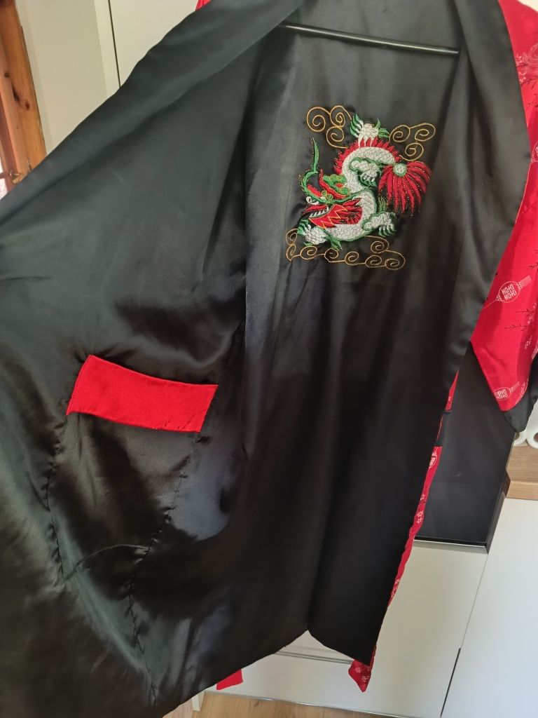 Szlafrok damski narzutka, dwustronny w chińskie wzory czarno-czerwony