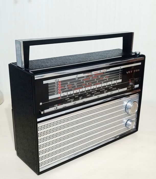 Радиоприёмник VEF 206