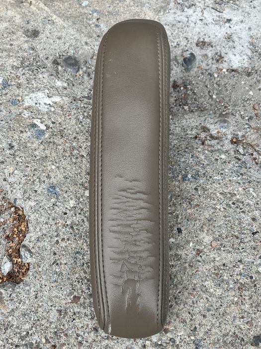 Podlokietnik Chrysler Town Country