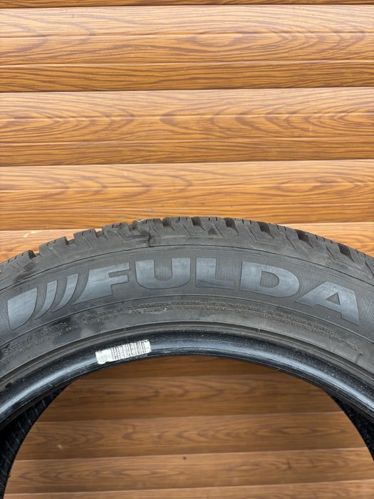 215/55/17 Fulda 4 opony zimowe 8.48mm 2020r