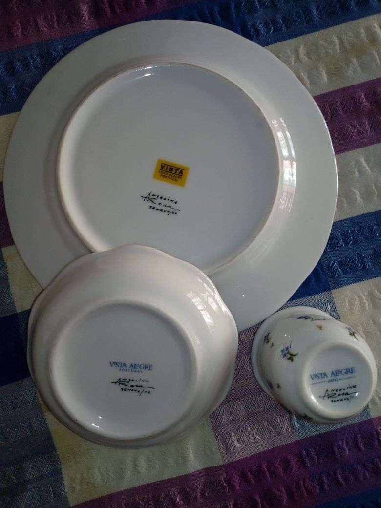 2 Conjuntos de Pequeno Almoço