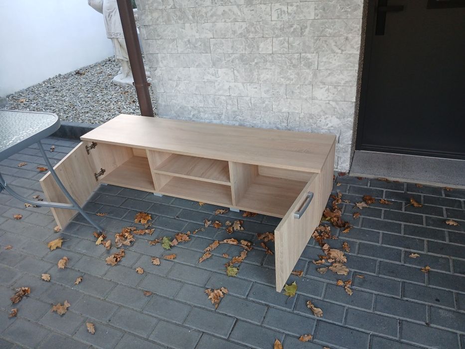 Szafka rtv pod telewizor