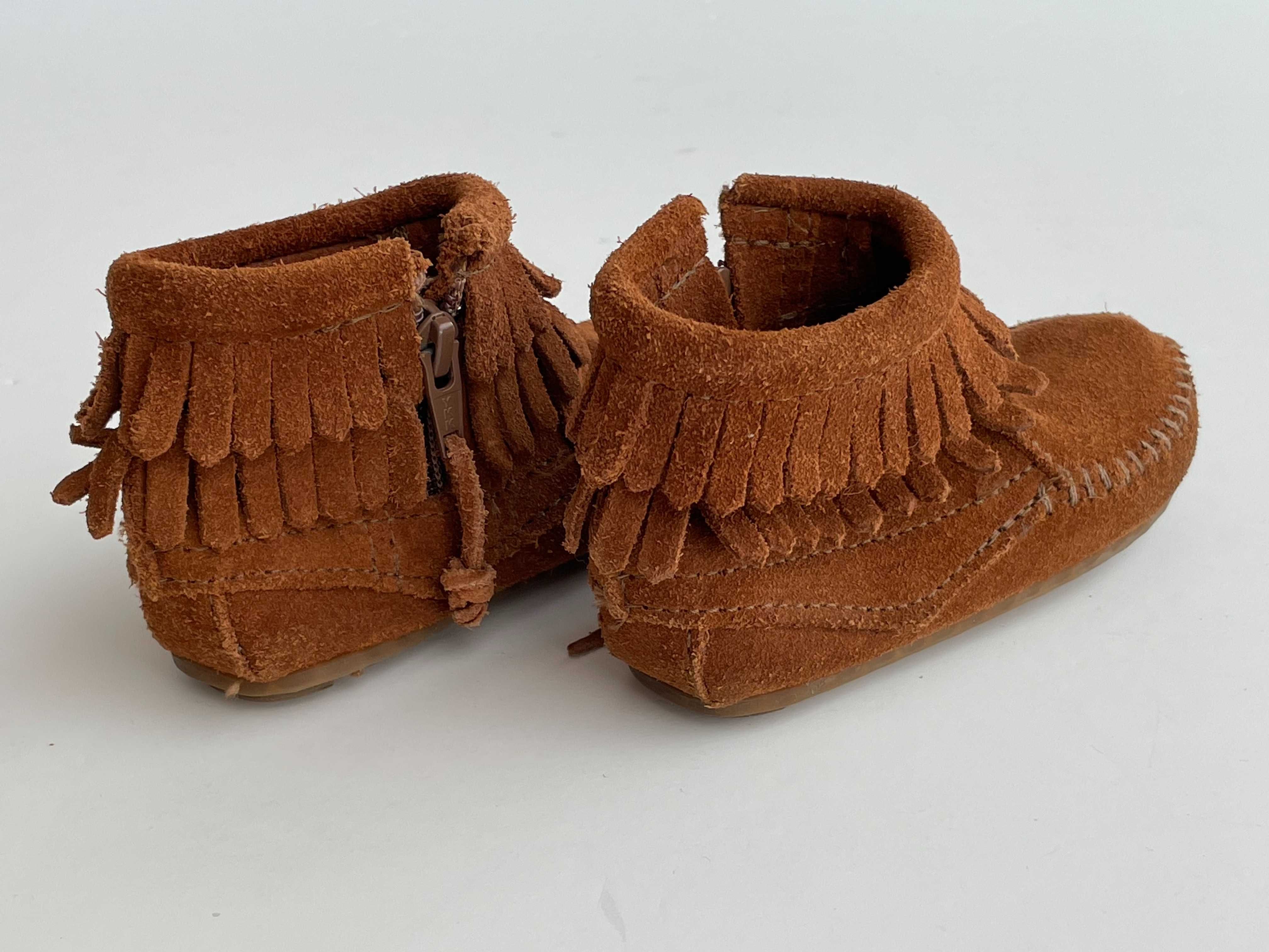 Botki Minnetonka zamszowe 14 cm stan idealny