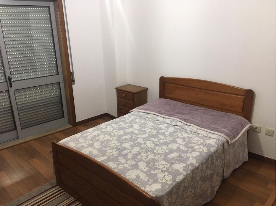 Vende-se mobilia de quarto de casal