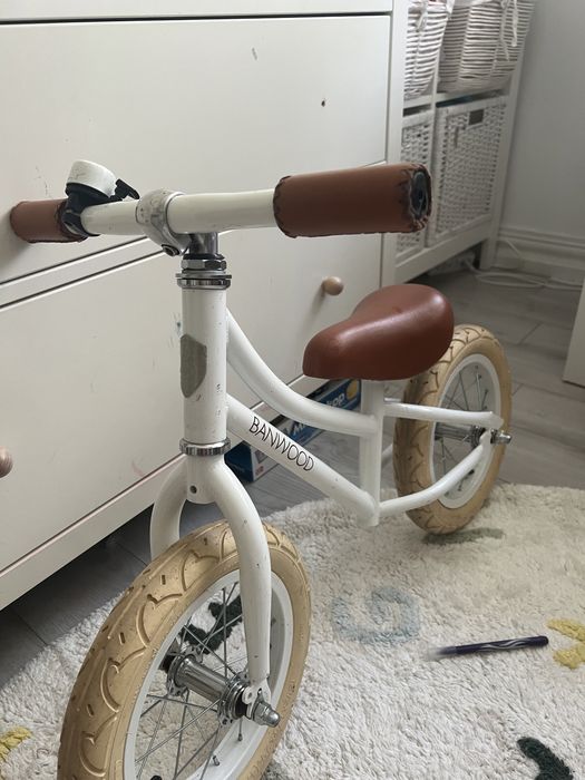 Rower biegowy banwood first go bialy 12’’