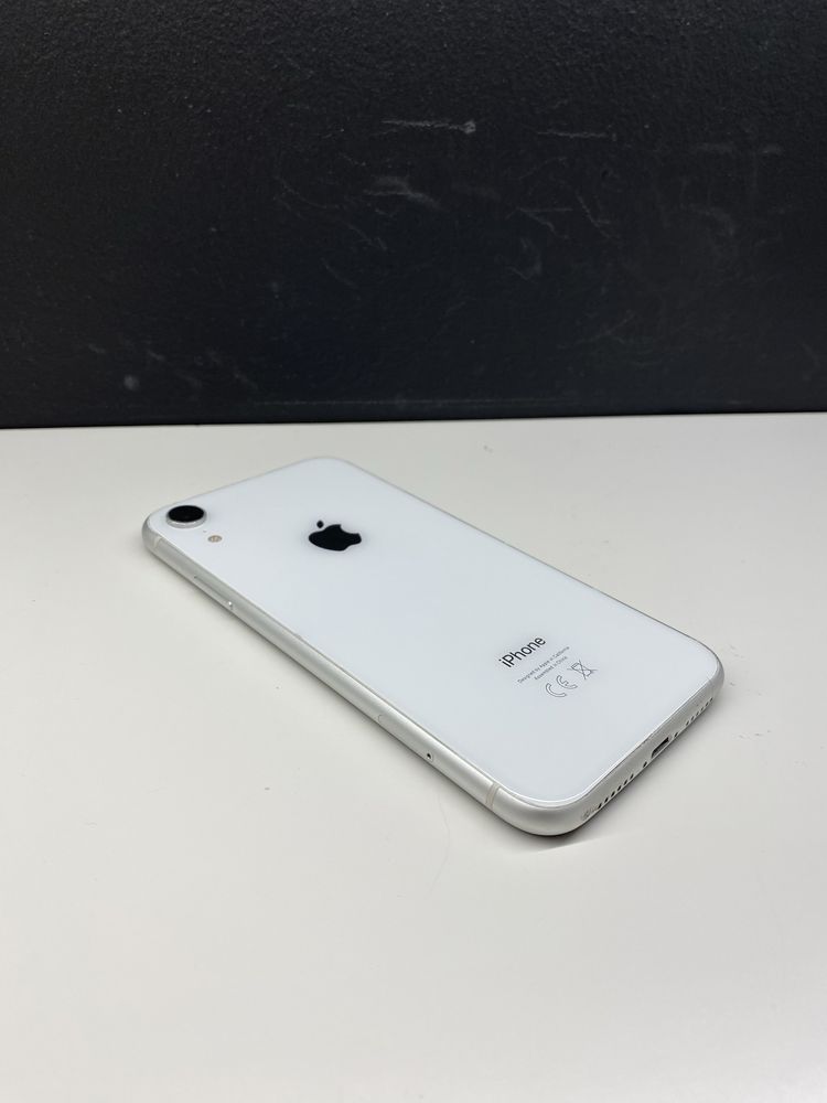 iPhone Xr White 128GB 100%