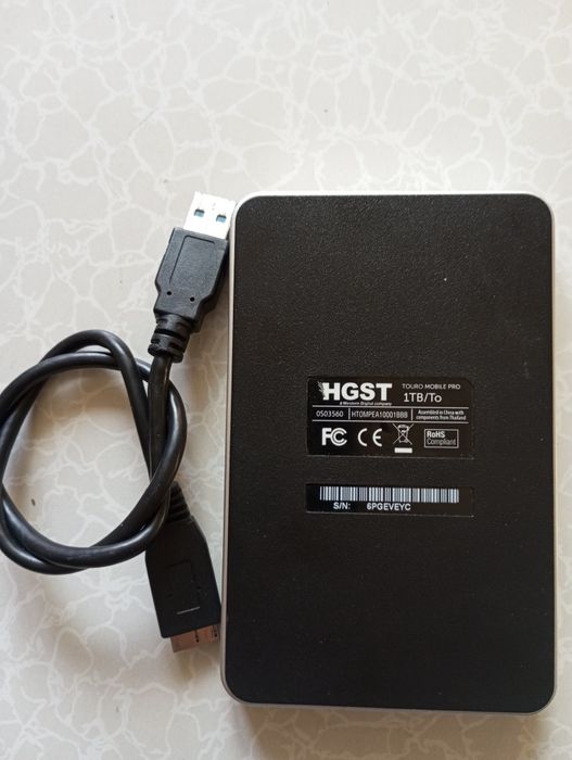 Зовнішній жорсткий диск 1тв