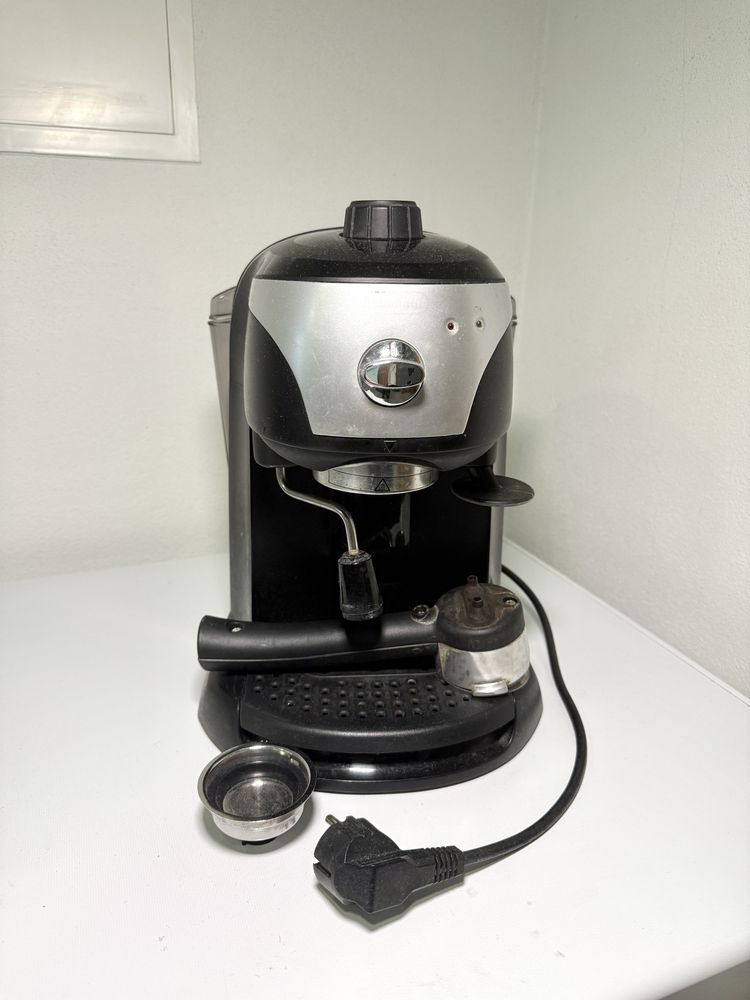Maquina de café DELONGHI