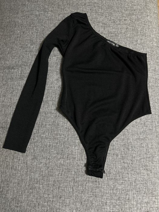 Body na jedno ramię S PrettyLittleThings