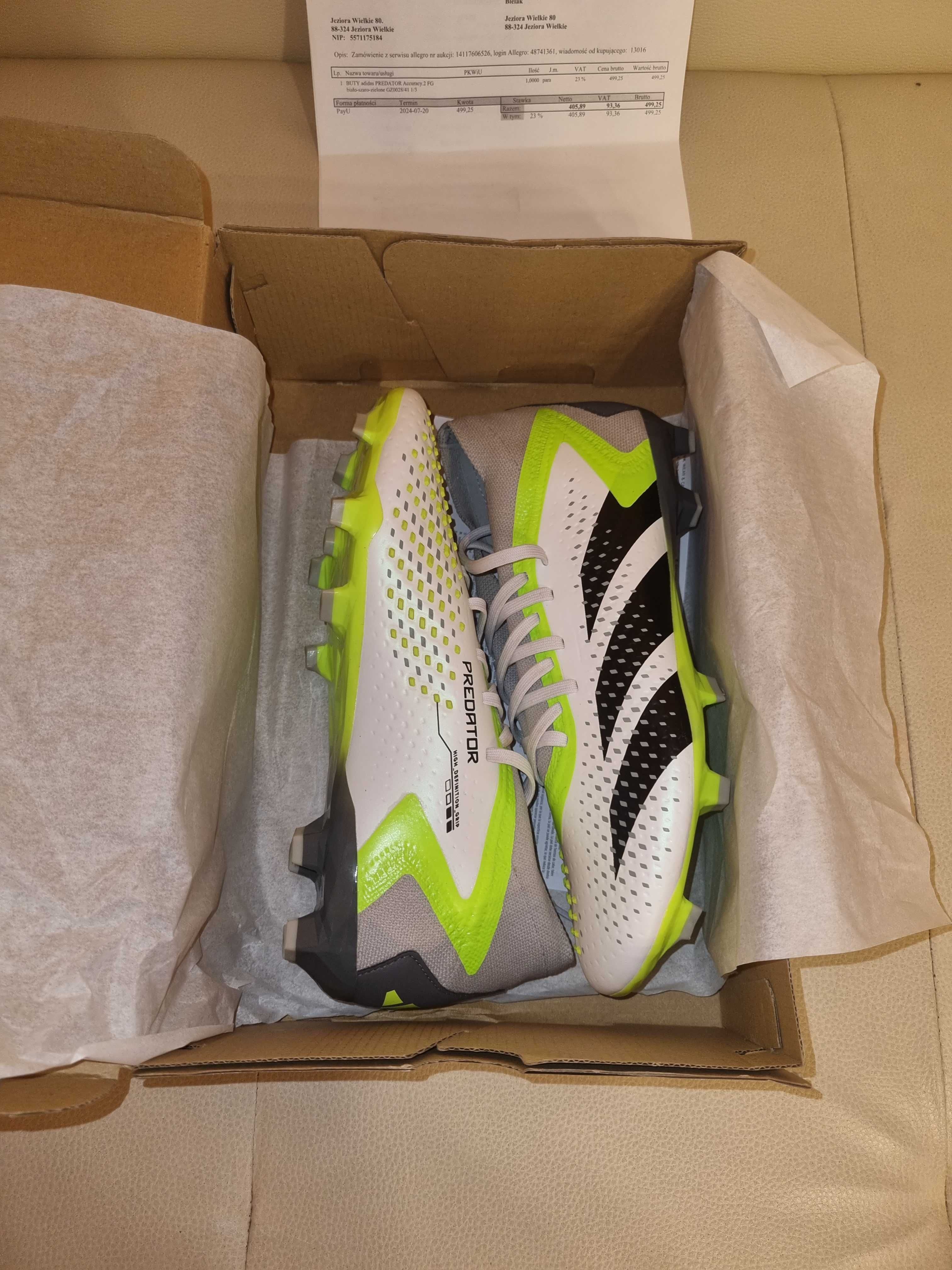 Nowe korki Adidas Predator Accuracy 2FG rozmiar 41 1/3 bialo/zielone