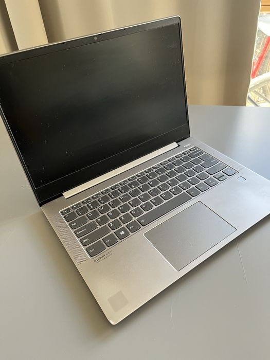 Laptop Lenovo IdeaPad IdeaPad S540-14 i5 256 GB 20 GB