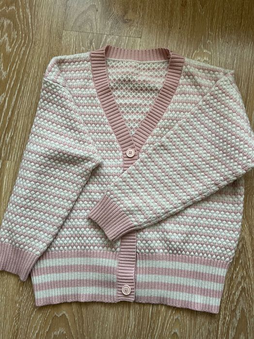 Теплий кардиган на дівчинку