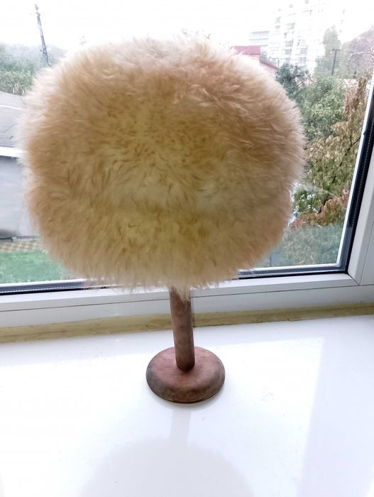 Шапка жіноча зимова з італійської овчини.