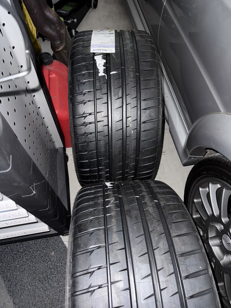 Pneus 285/30/20 Michelin Pilot Sport 4s NOVOS