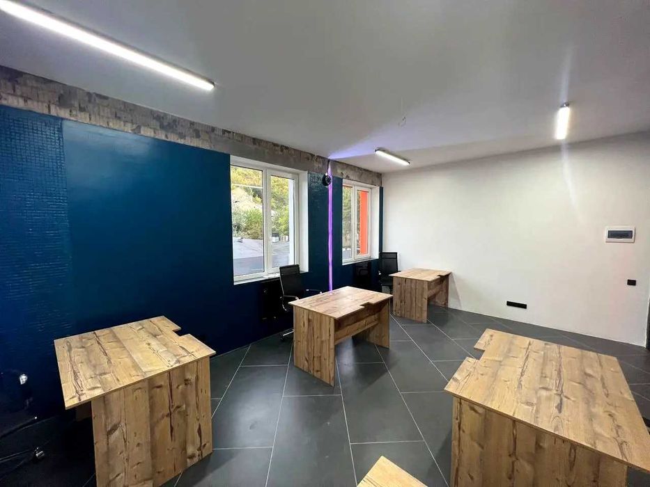 Без%!офис в Бизнес Центре, Подол, парко-места, генератор, метро!